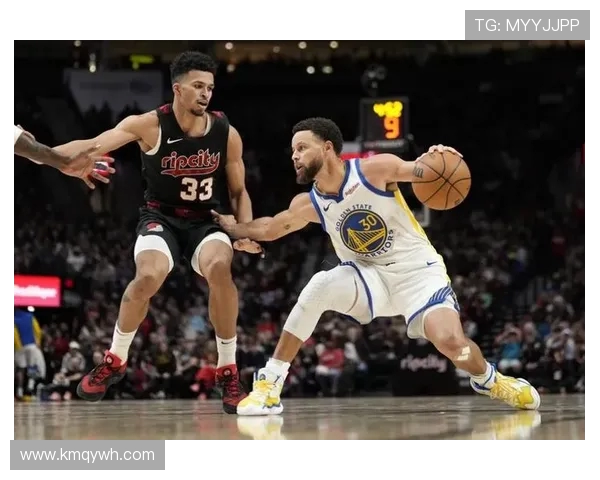 克莱半场表现平平仅得5分投篮效率低迷引发球迷关注